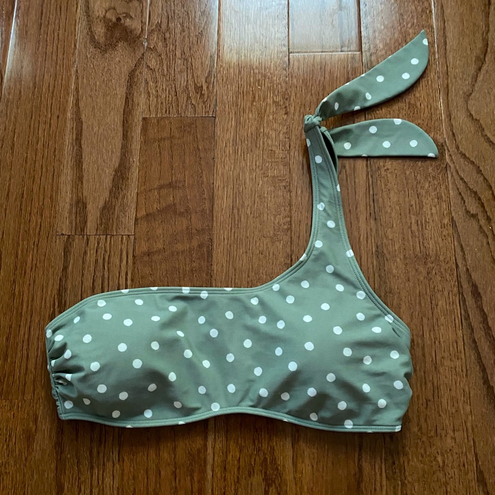 NWT Abercrombie and Fitch olive polka dot one shoulder asymmetrical bikini top